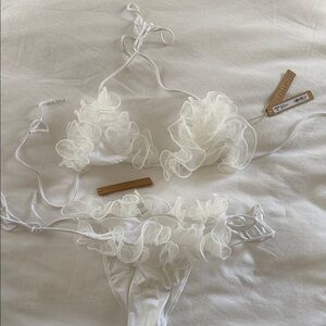 Skims bridal White Ruffled Bikini Set new with tags